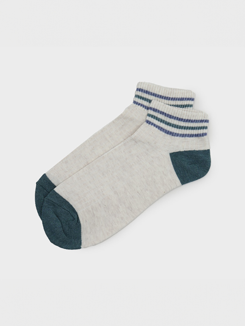 DAISO Men's Socks (Horizontal)