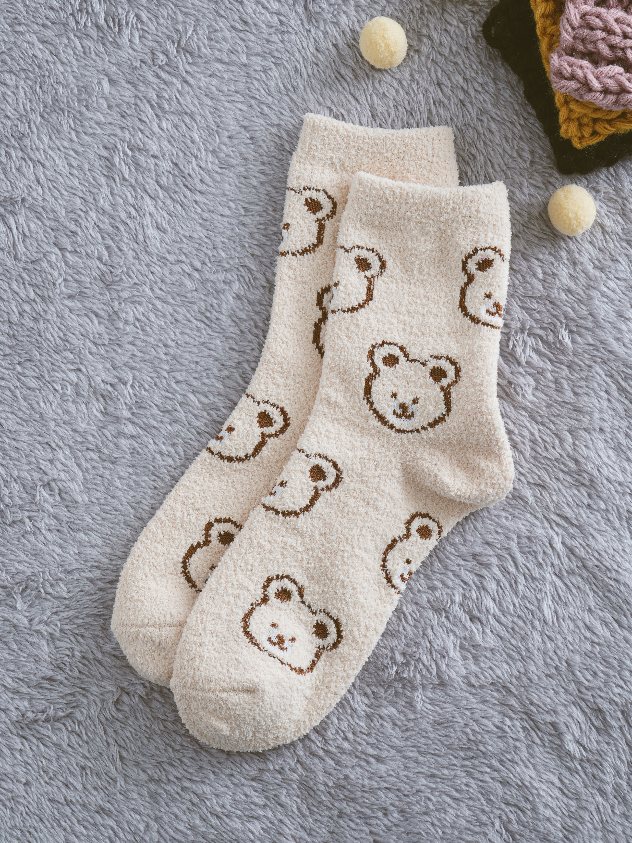 DAISO Animal Sleep Socks (Beige)