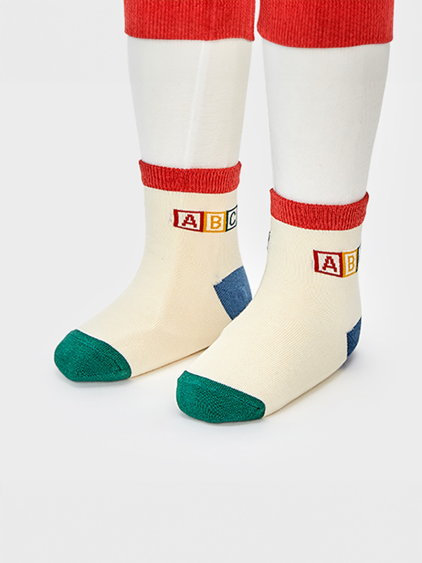 DAISO Retro Kids Socks (7-9 years old)