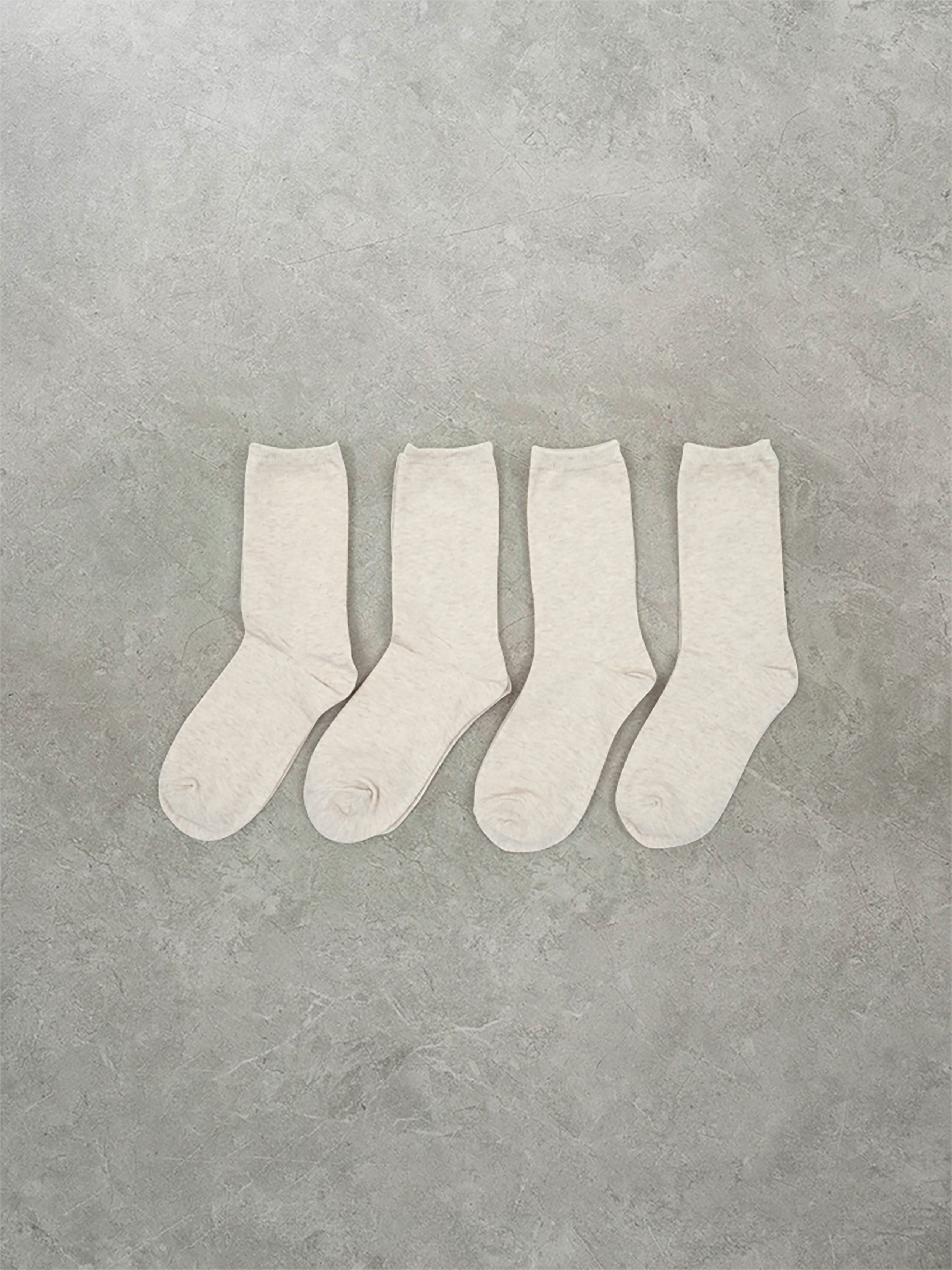 DAISO Women's Basic Work Socks 4 Pack