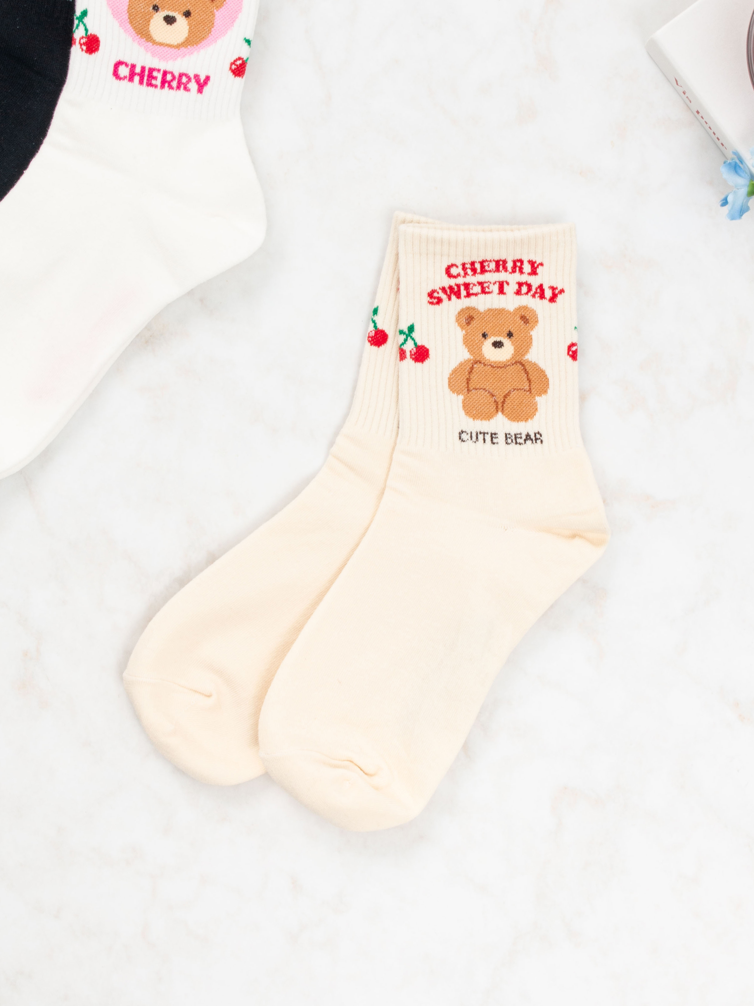 DAISO Women's Fashion Socks (Animal)