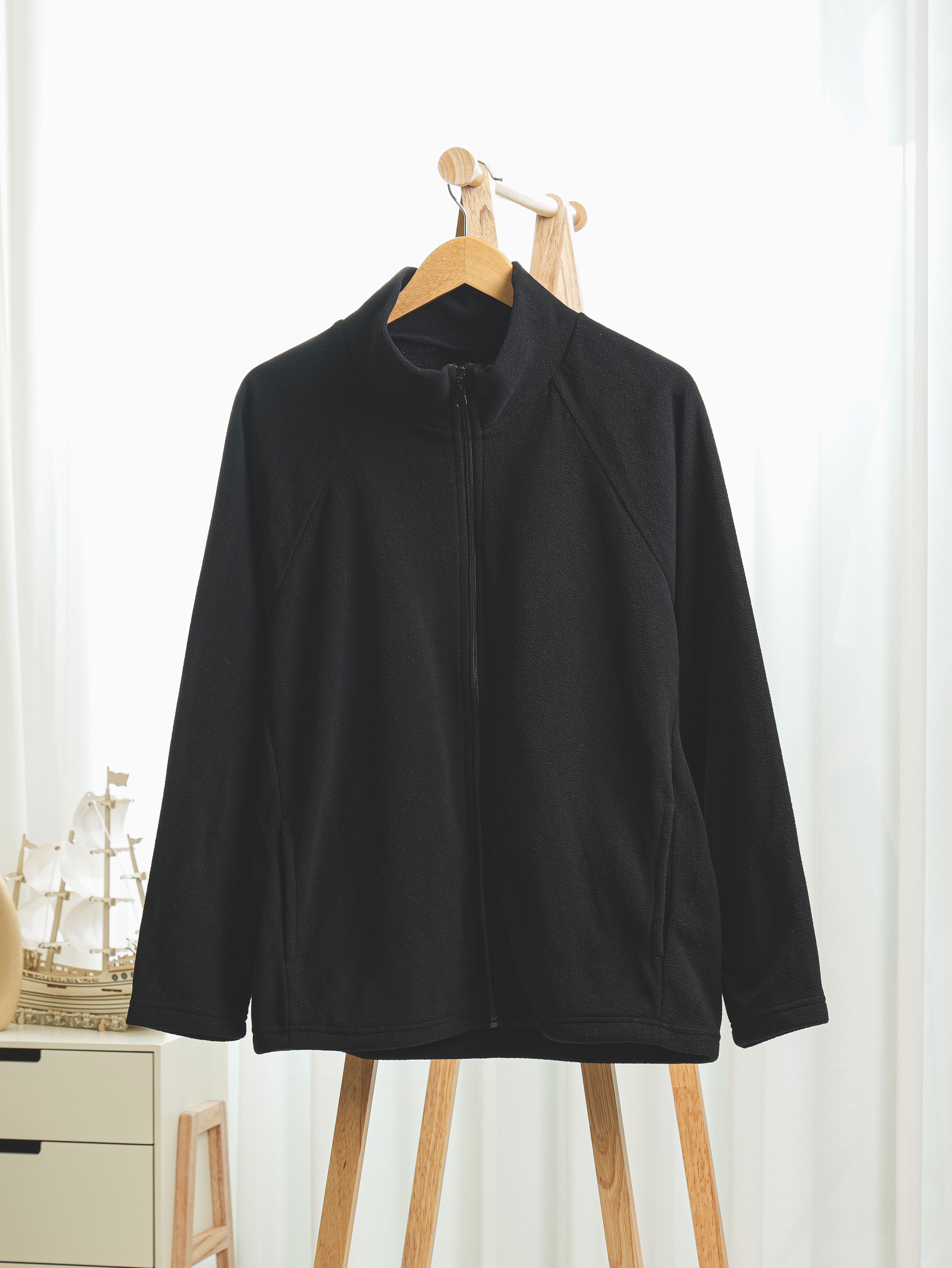 DAISO Basic Fleece Long Sleeve (XL/Black)