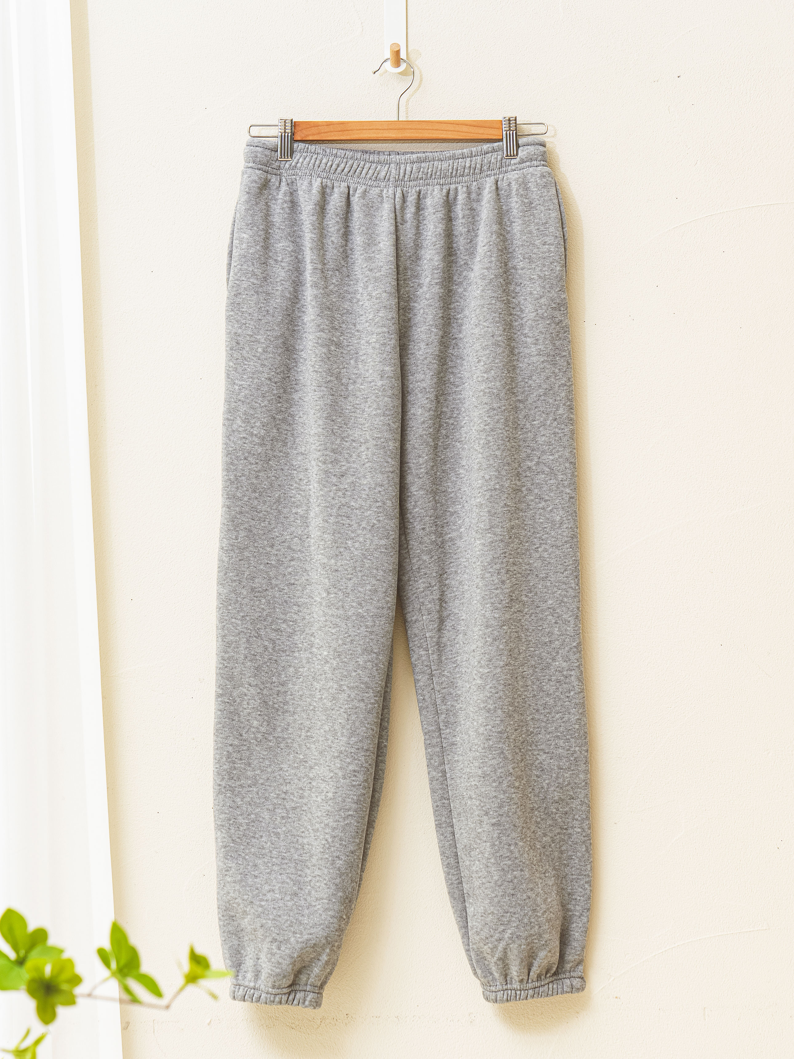 DAISO Napping Training Jogger Pants (L) (Gray)