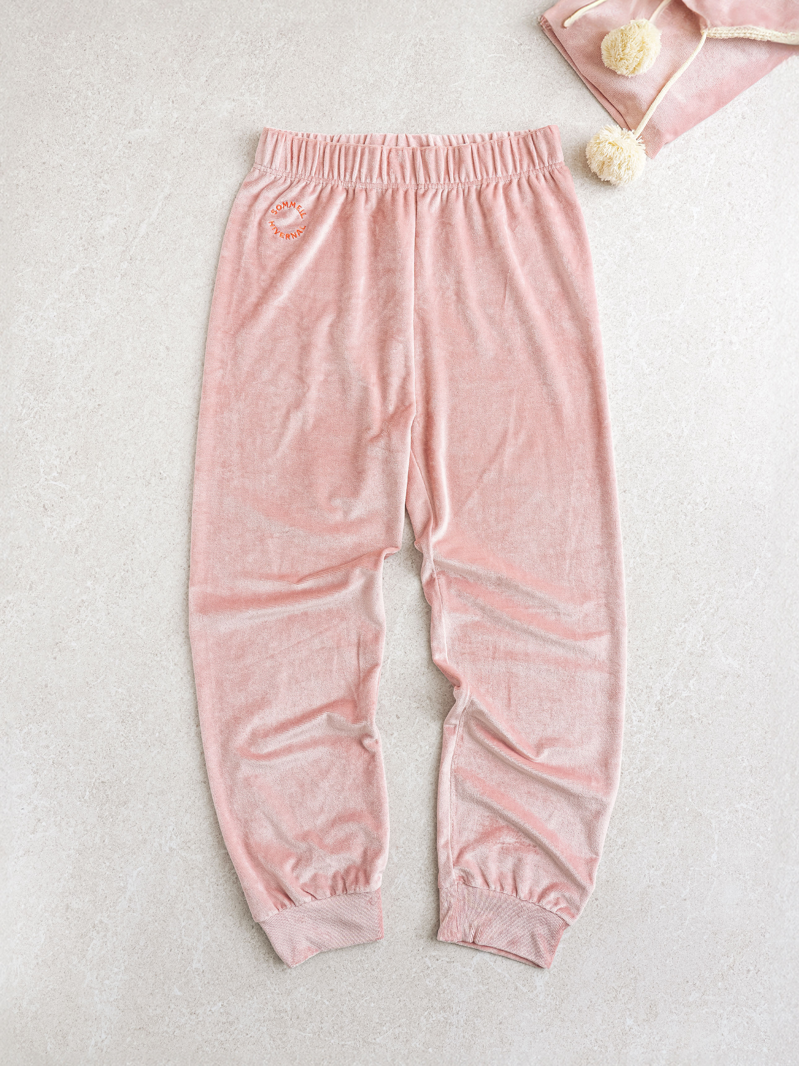 DAISO Velvet Lounge Jogger Pants (M) (Pink)