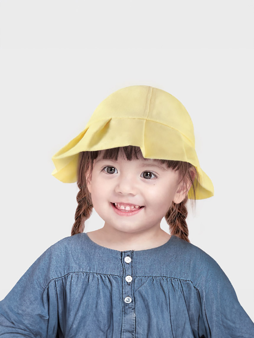 DAISO Children's pleated beanie