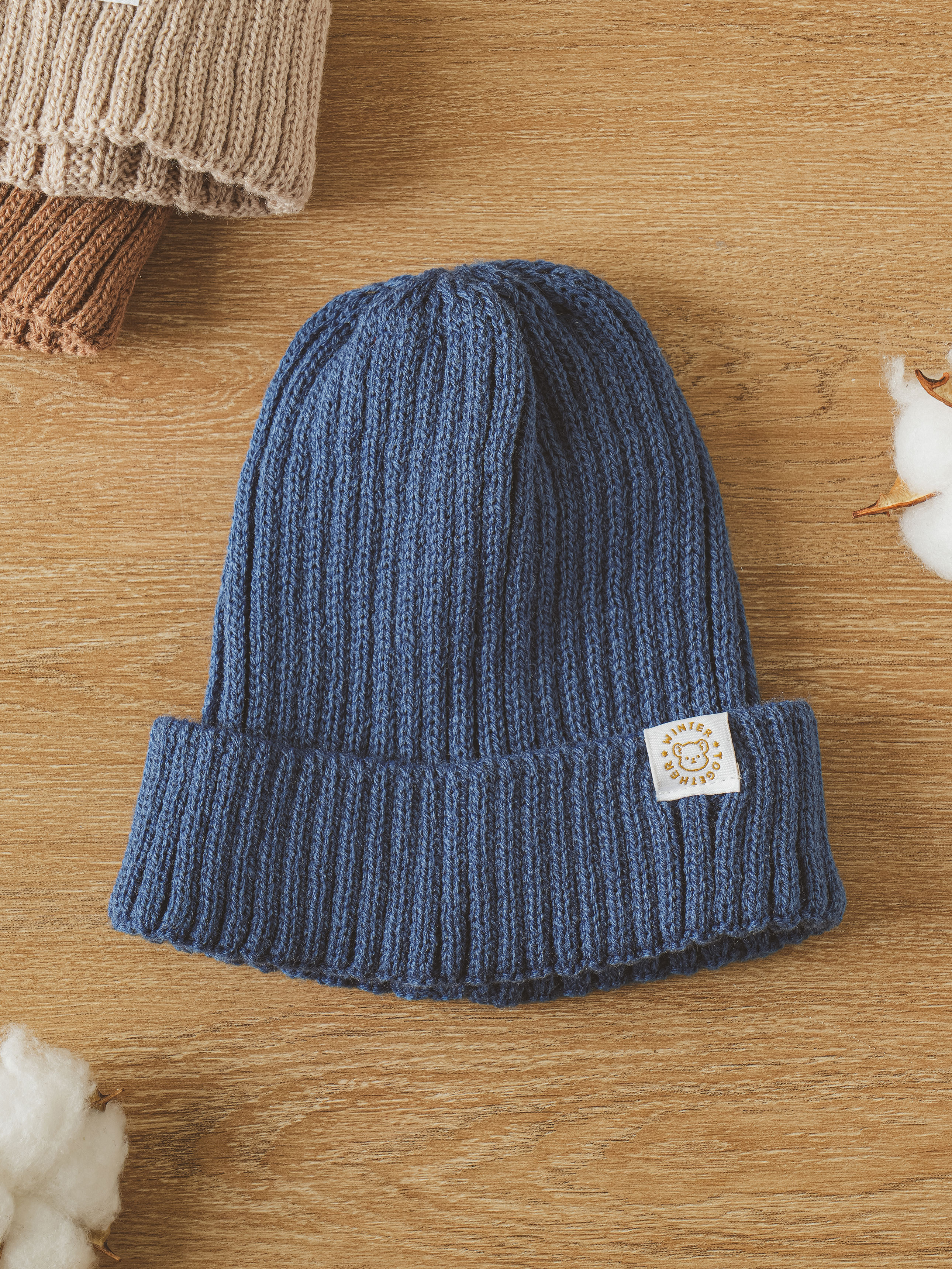 DAISO Winter Together_One Point Children's Beanie