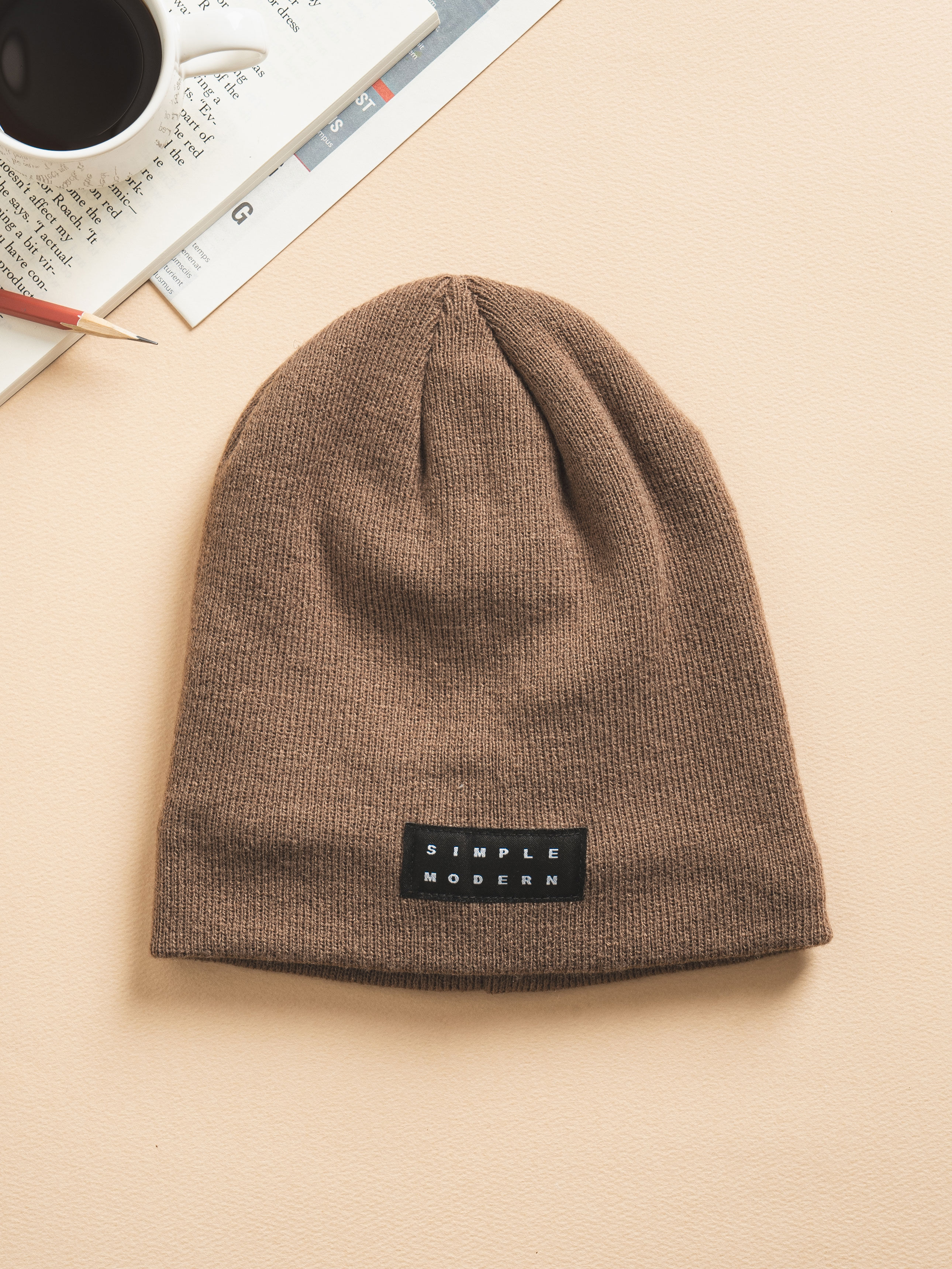 DAISO Fur-lined simple beanie (Brown)