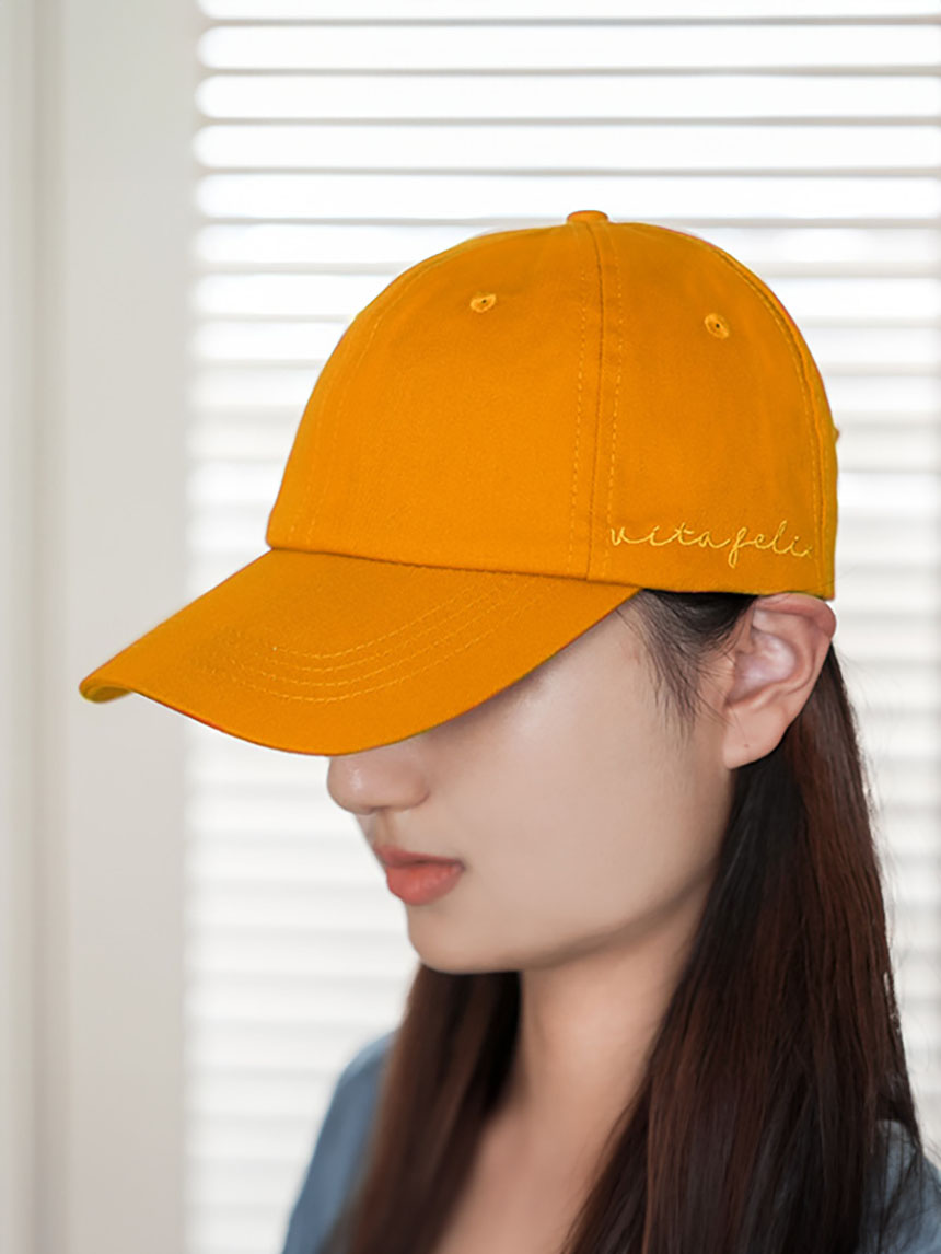 DAISO Point embroidery cap