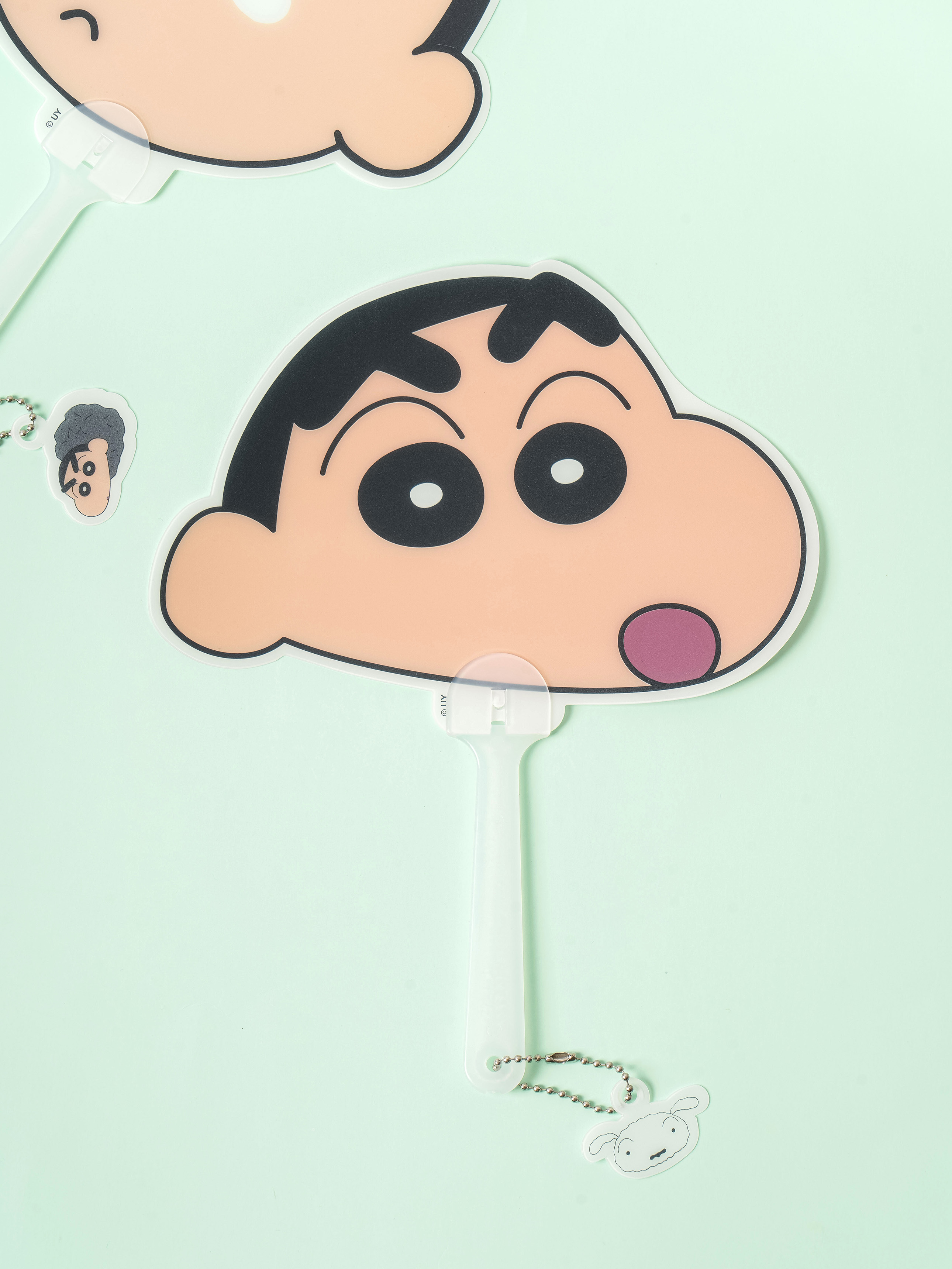 DAISO Shinchan_shaped keyring fan