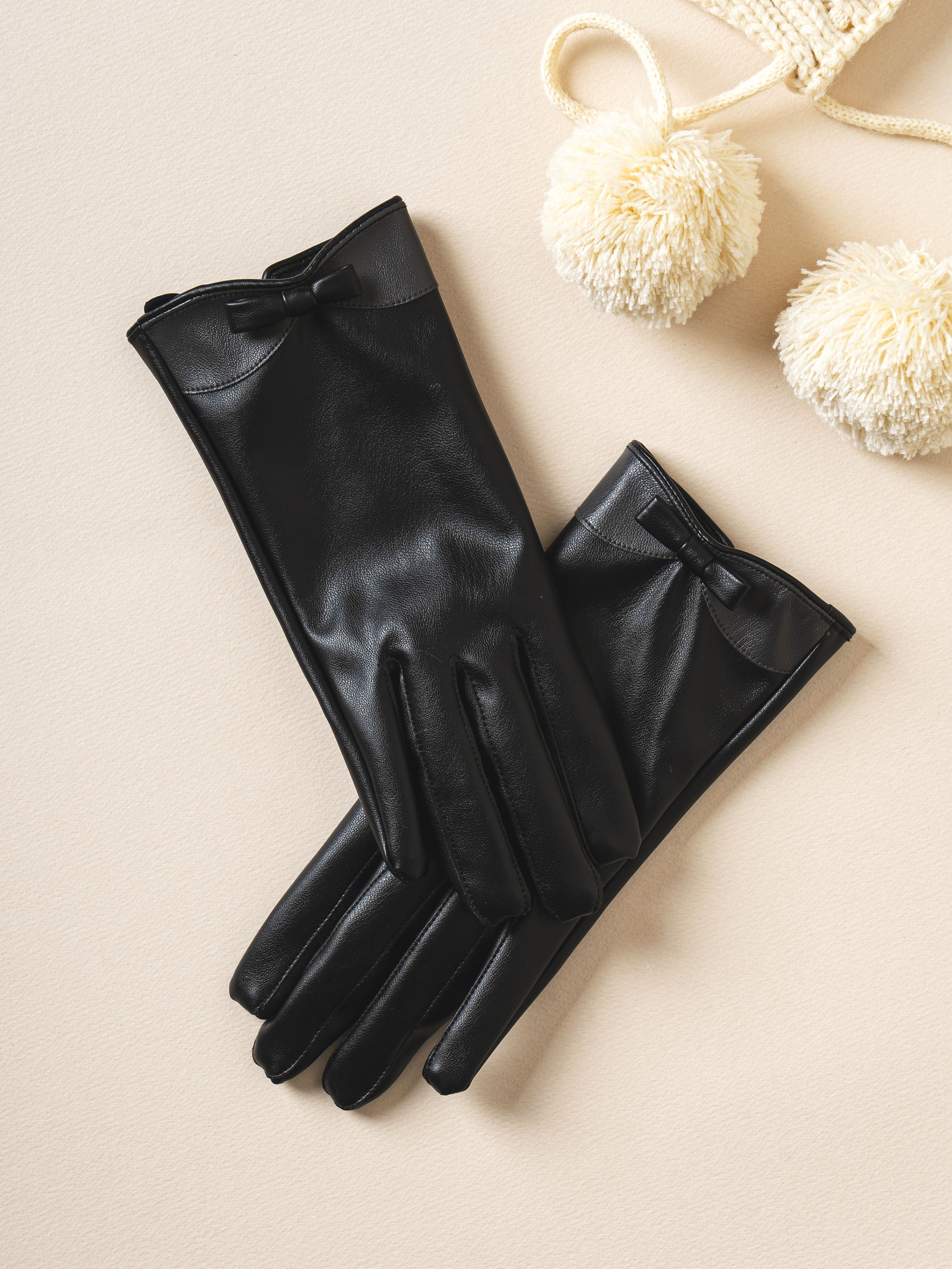 DAISO Decoration Leather Style Women's Gloves