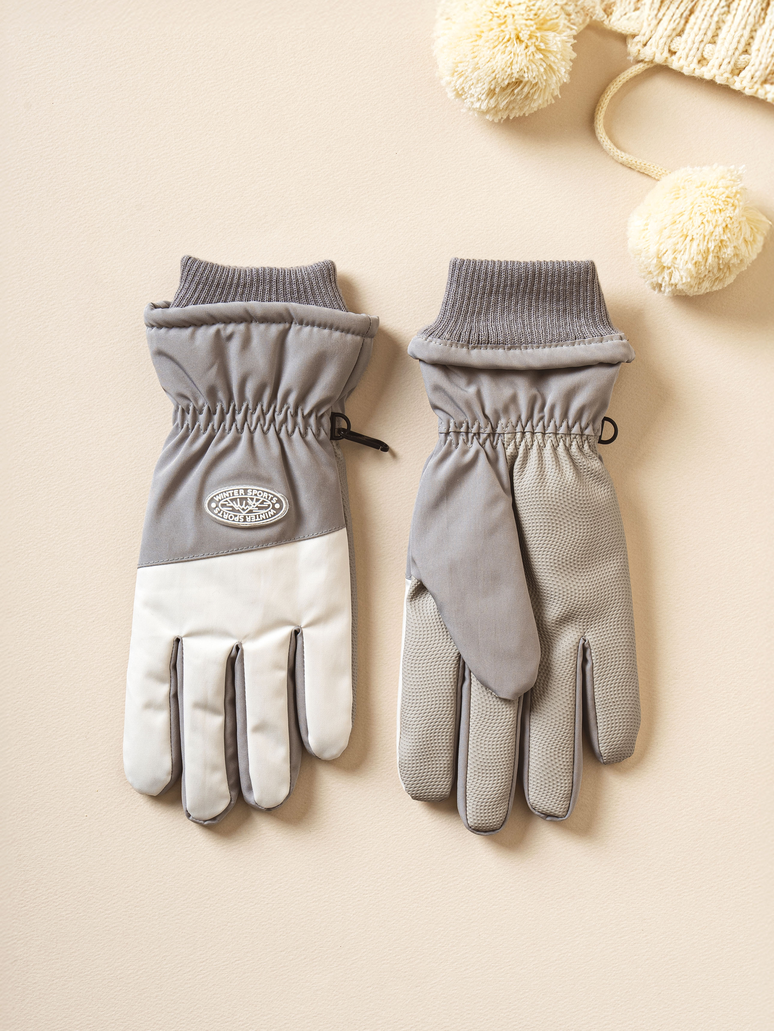 DAISO One-point color block women's ski gloves (Gray)