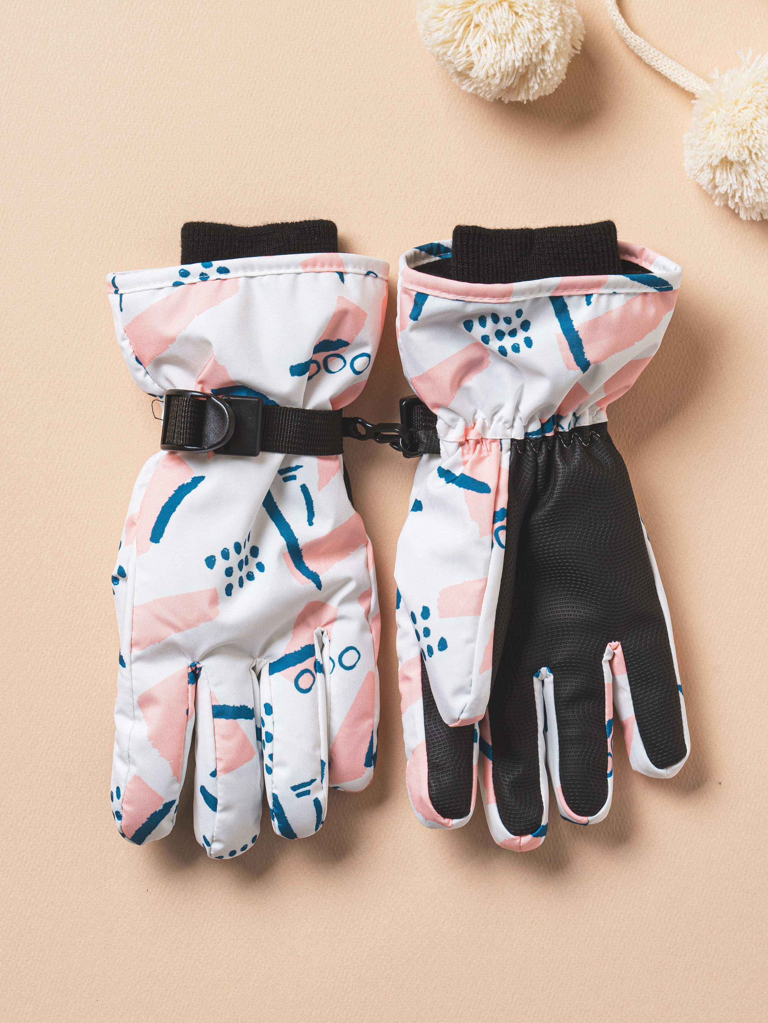 DAISO Patterns Point Ski Gloves (White Peach)