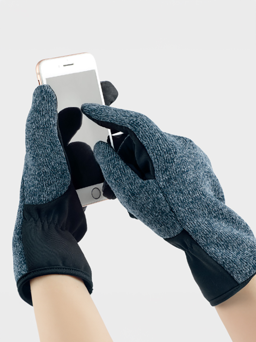 DAISO Knitted smartphone gloves