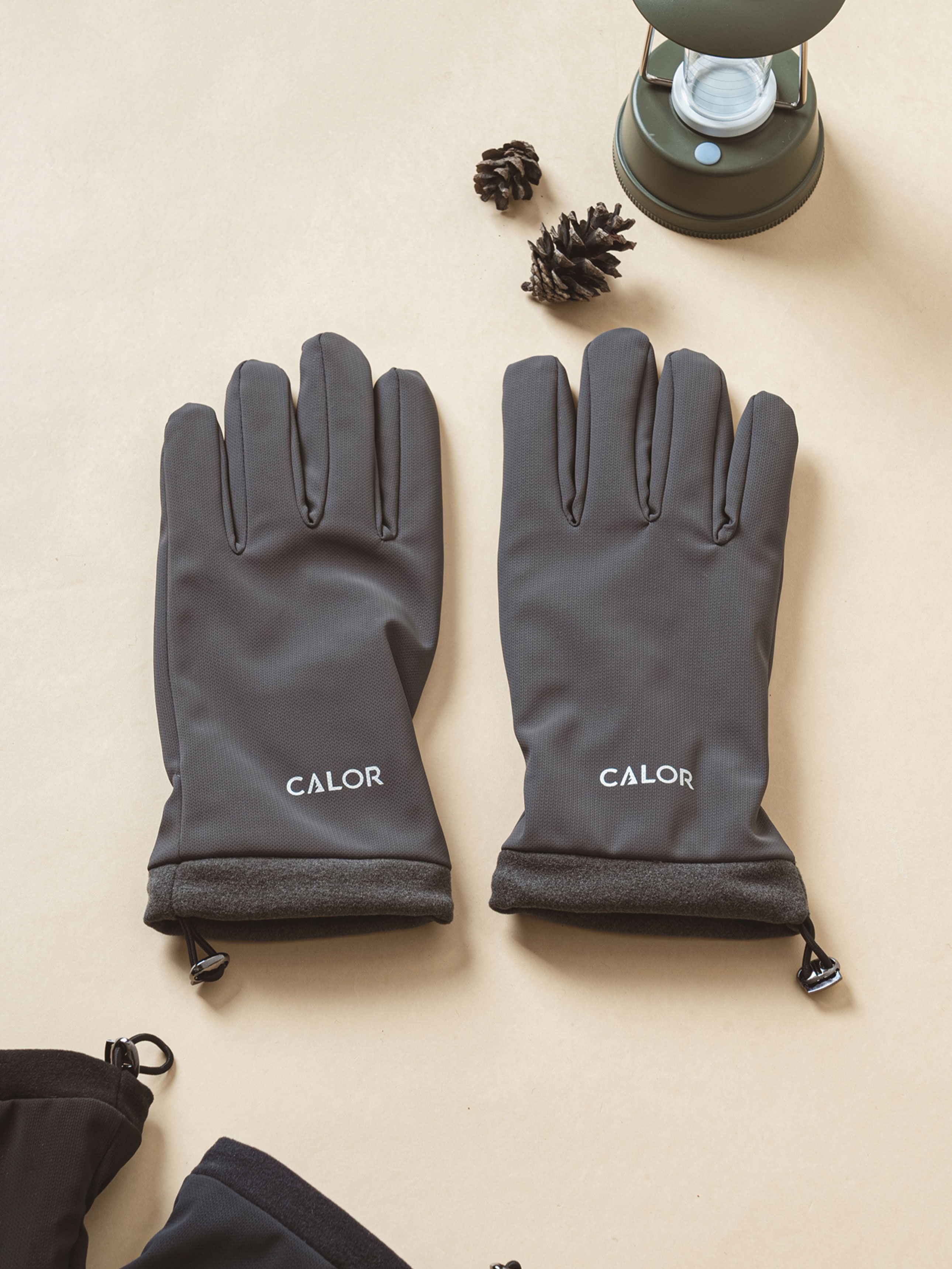 DAISO Tight-fitting men's smartphone padded gloves