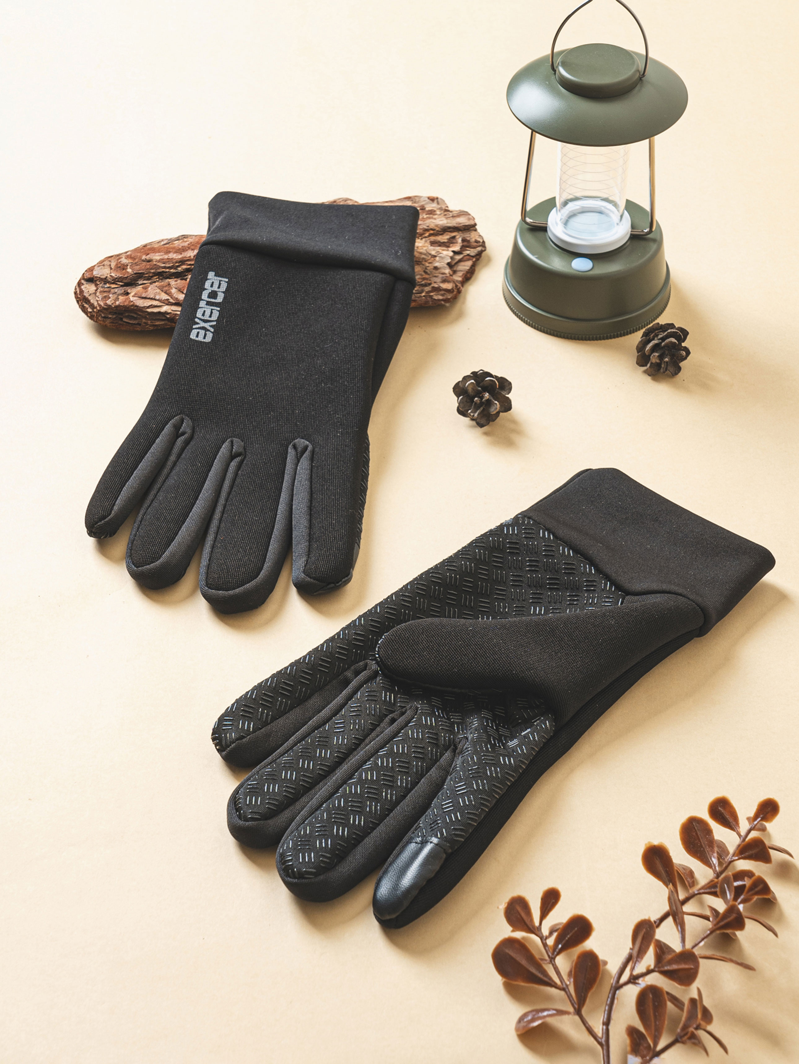 DAISO Sports thermal gloves