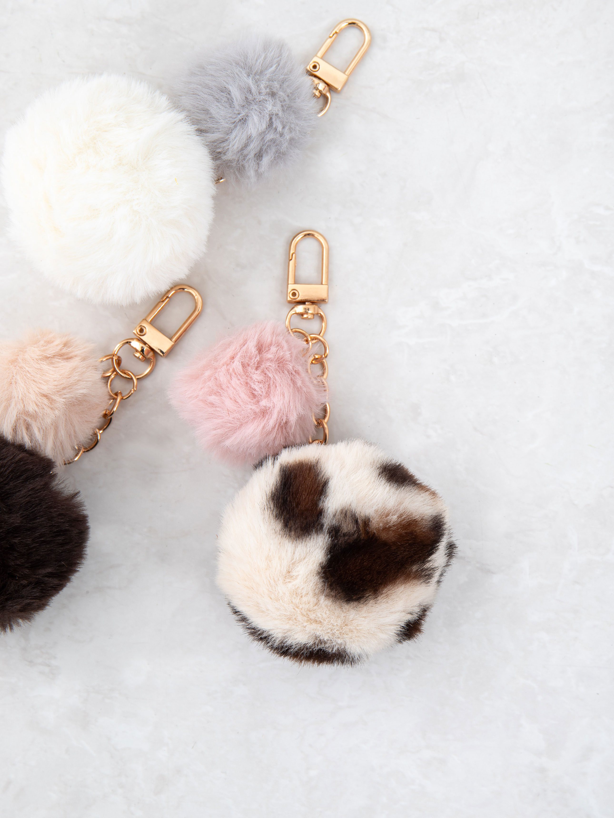 DAISO Double Pom Pom Keyring