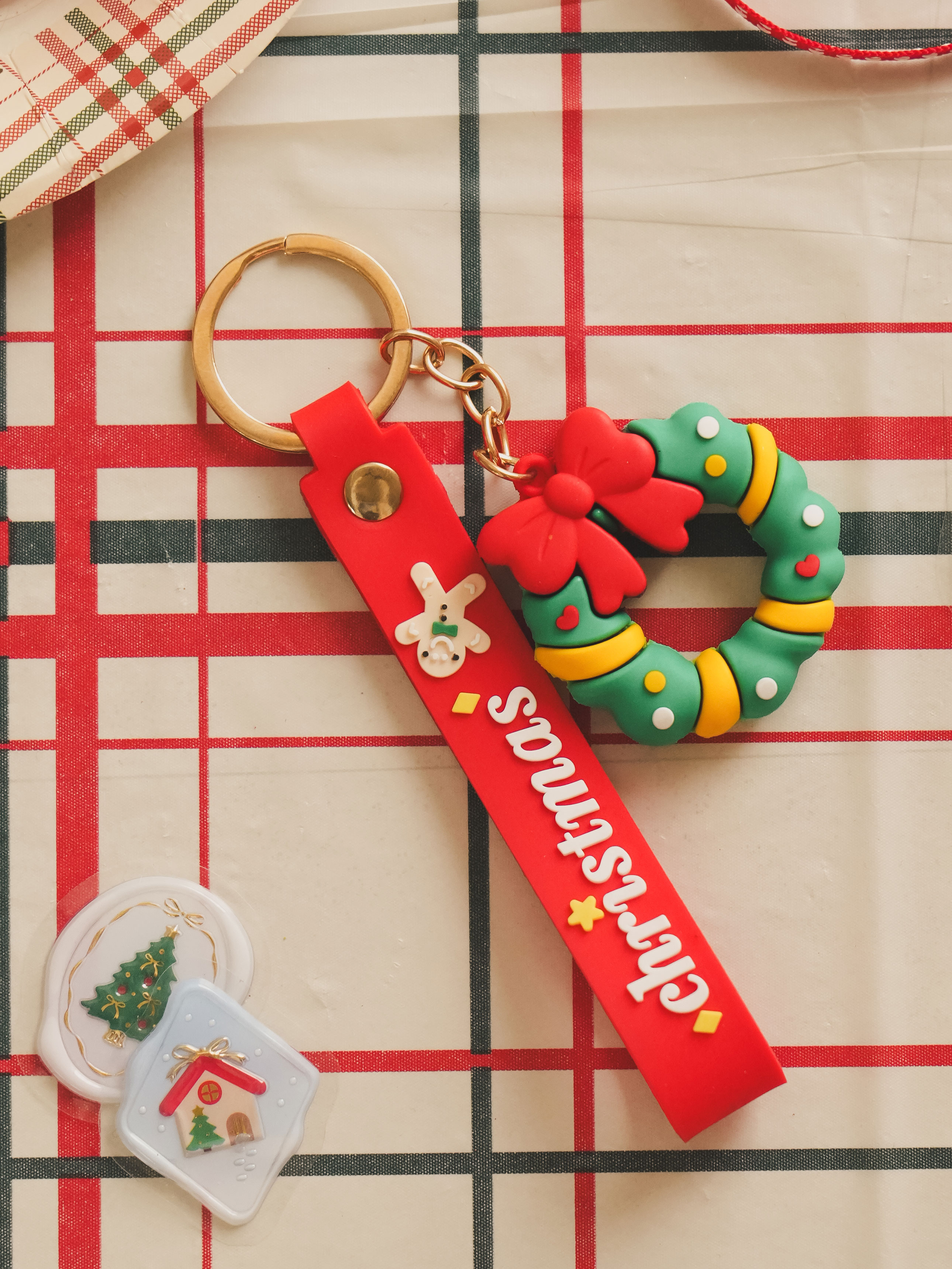 DAISO Christmas Wreath Strap Keyring