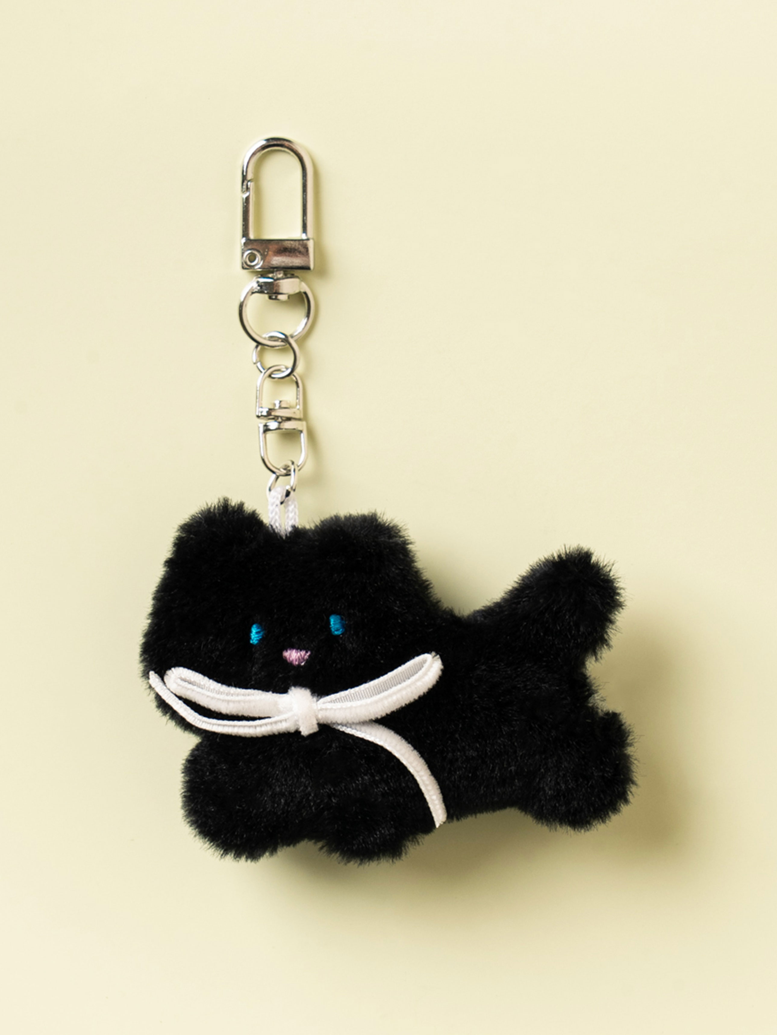 DAISO Balletcore_Fur Bongje Keyring