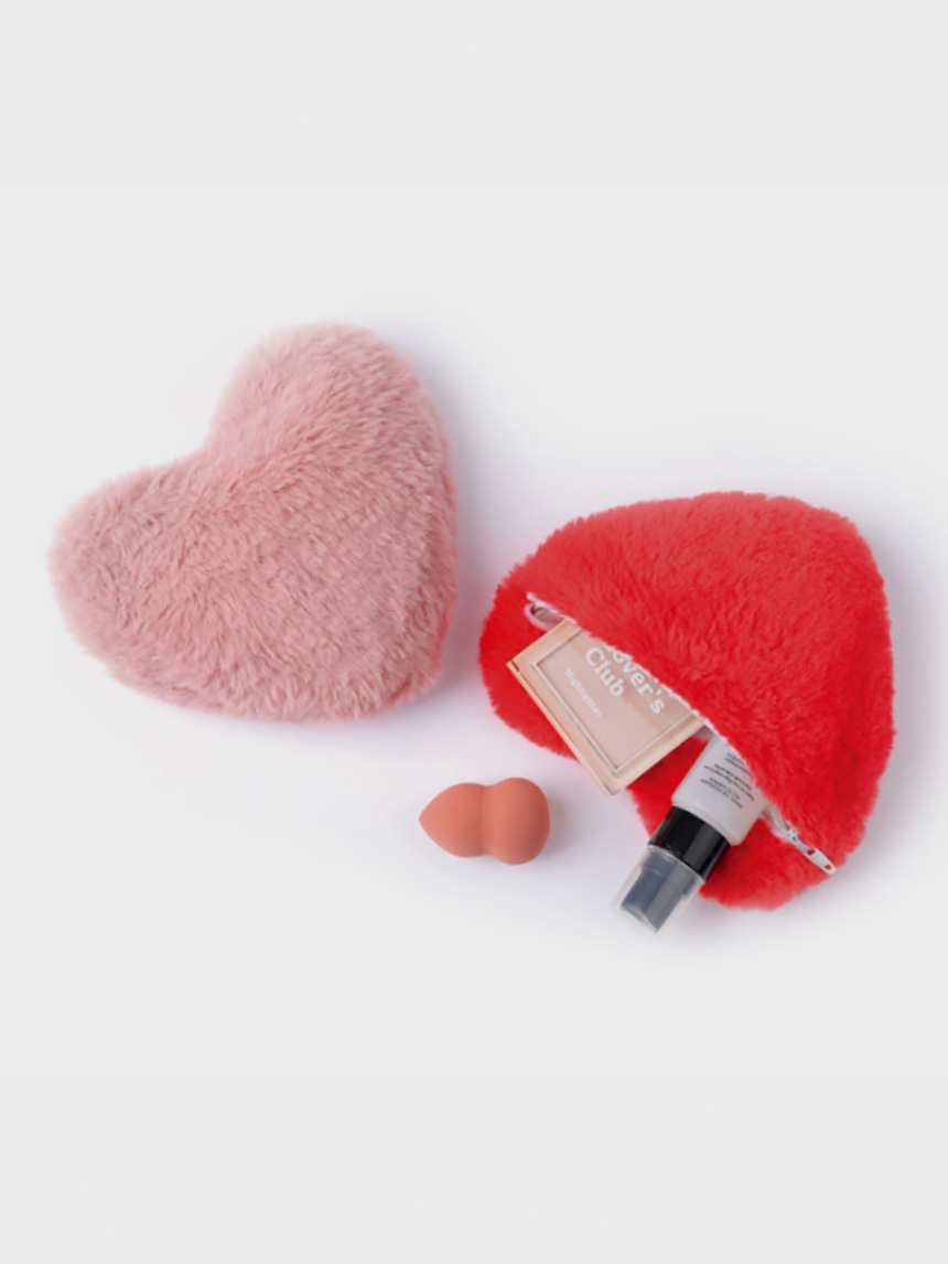 DAISO Heart Pouch