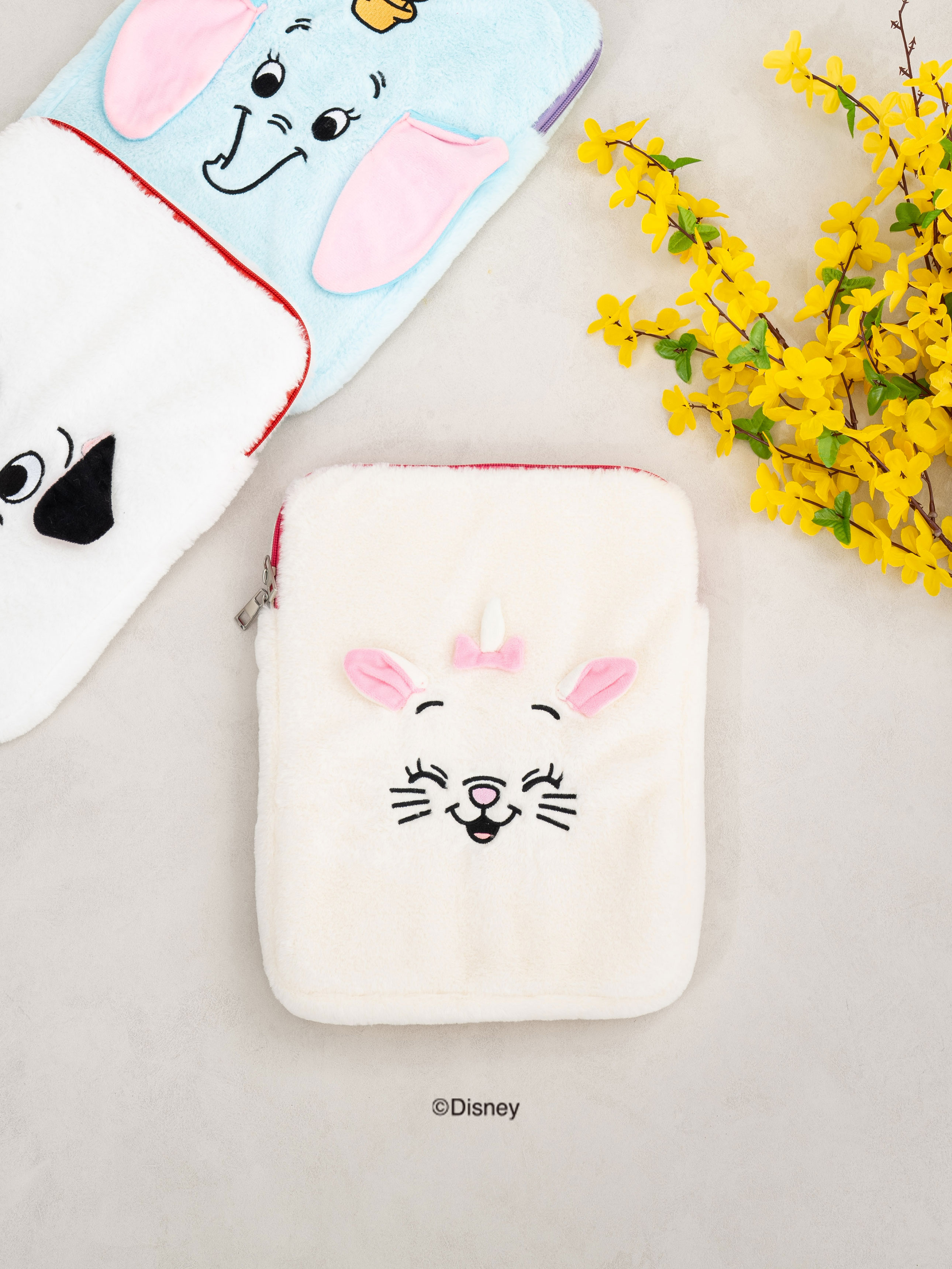 DAISO Disney_Animals_Fluffy_Multipurpose_Pouch