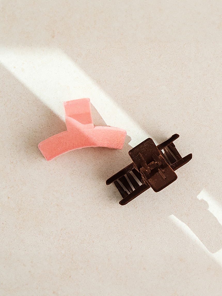 DAISO Velvet hair clip (small/2 pieces)