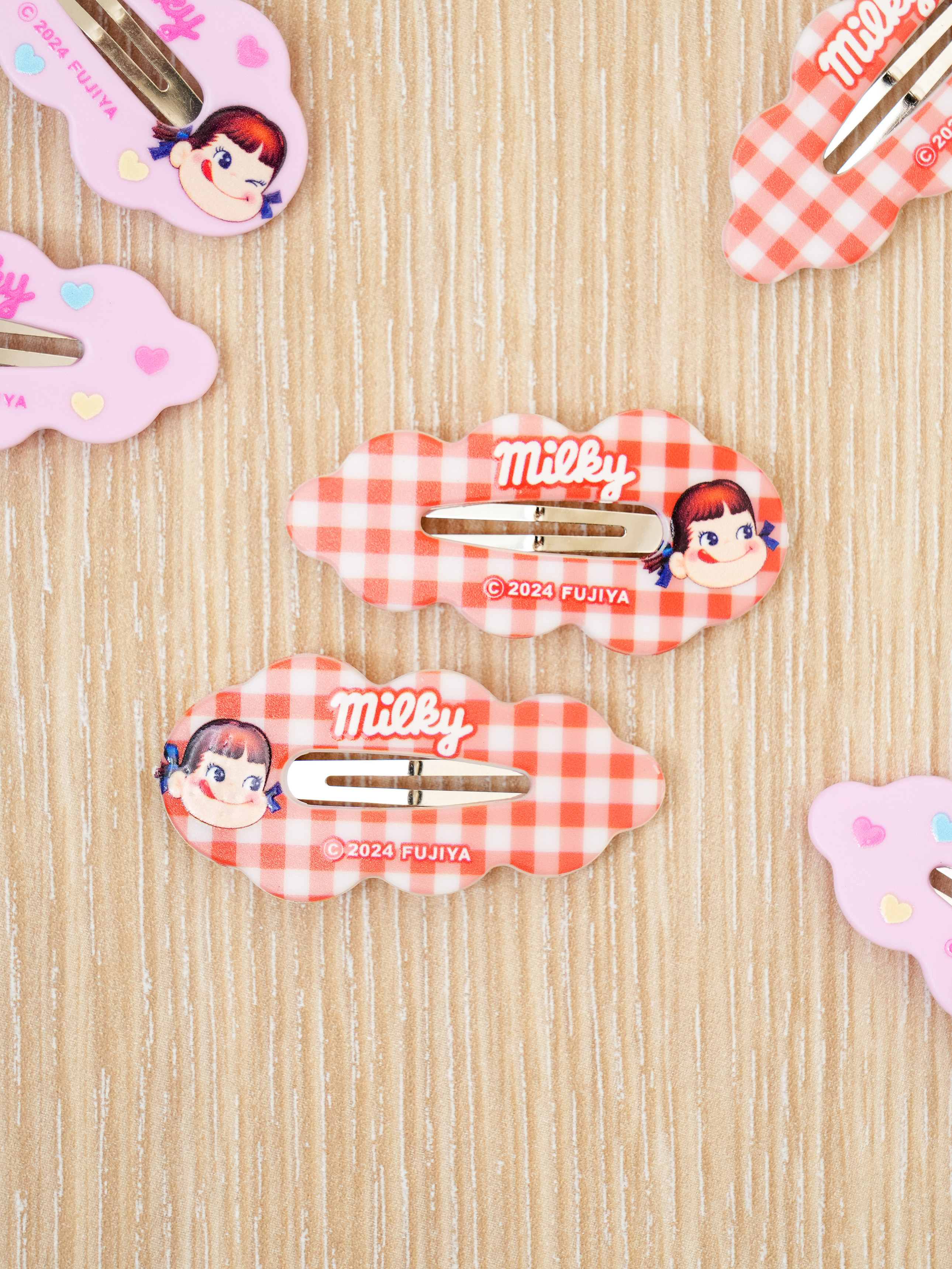 DAISO Peko_Shaped Snap Pin (2 pieces)