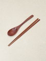 DAISO Natural lacquer oak spoon and chopstick set (24cm) DAISO Natural lacquer oak spoon and chopstick set (24cm)