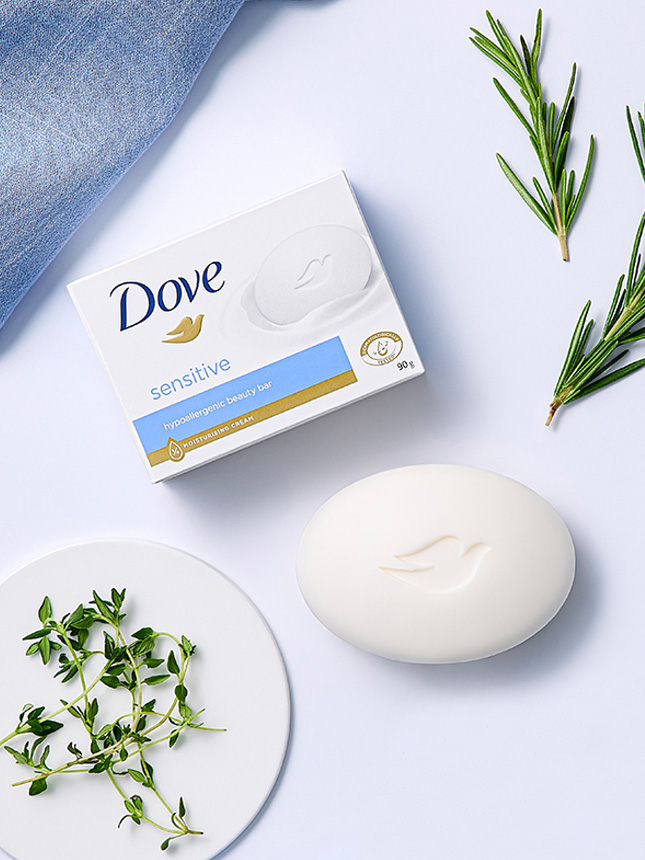 DAISO Dove Sensitive Bar 90g