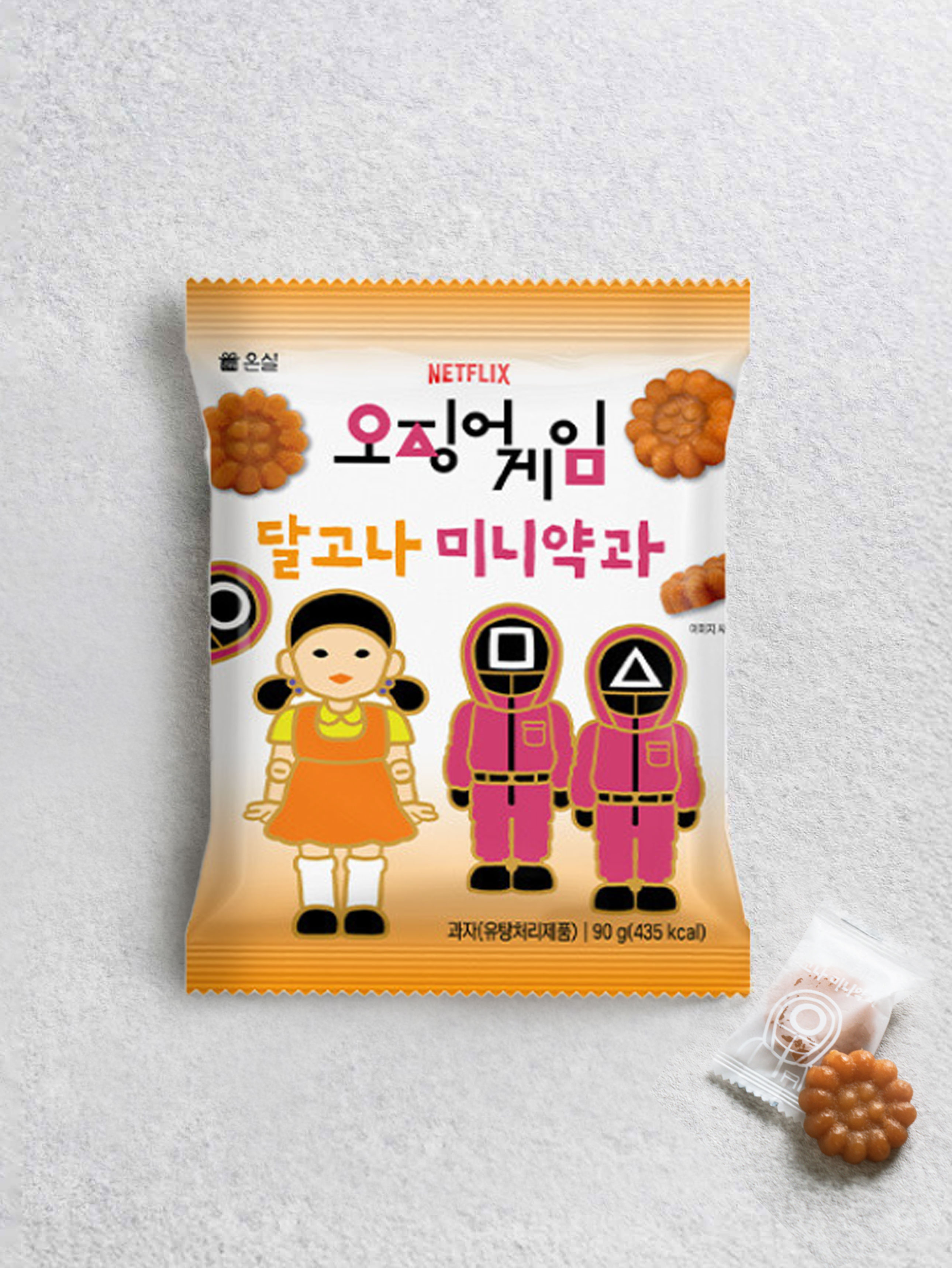 DAISO Squid Game Dalgona Mini Yakgwa 90g