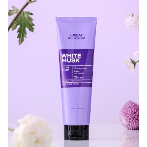 DAISO Kundal Rich Perfume Body Lotion (White Musk) 200ml