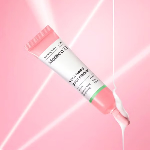 DAISO Madeca21 Teca Toning Spot Essence 15ml