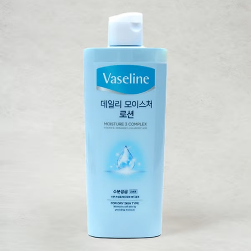 DAISO Vaseline Daily Moisture Lotion 180ml