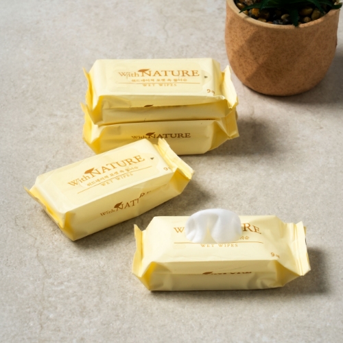 DAISO Mini Pocket Wet Wipes (9pcs x 4ea)