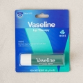 DAISO Vaseline Lip Care Stick Mint 4.8g