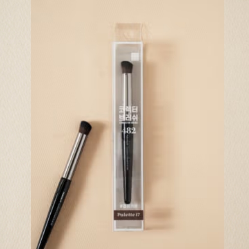 DAISO PALETTE17 Corrector Brush 482
