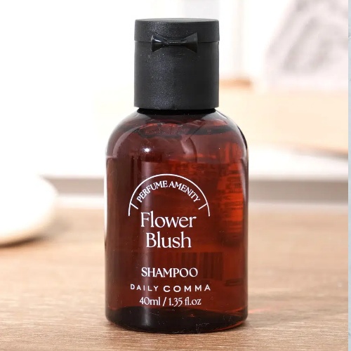 DAISO DAILY COMMA Perfume Amenity Shampoo 40ml