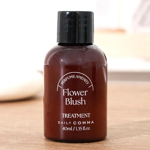 DAISO DAILY COMMA Perfume Amenity Treatment 40ml