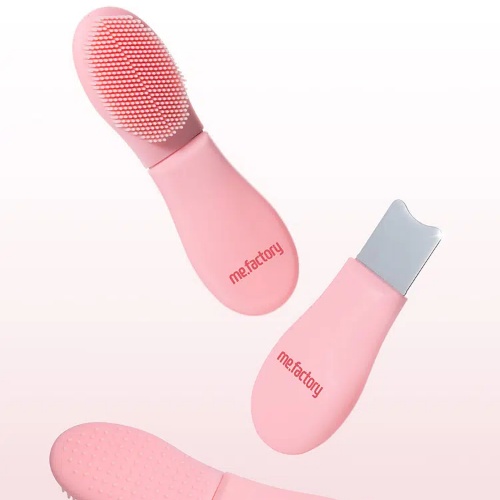 DAISO me.factory Super Ssuk Ssuk Blackhead Wiper & Brush