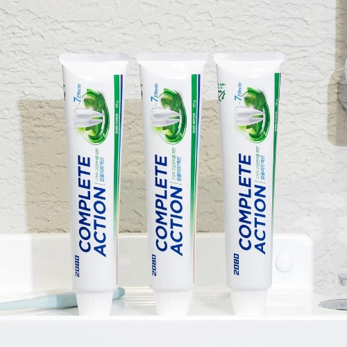 DAISO 2080 Complete Action Toothpaste Herb Mint 125g × 3pcs