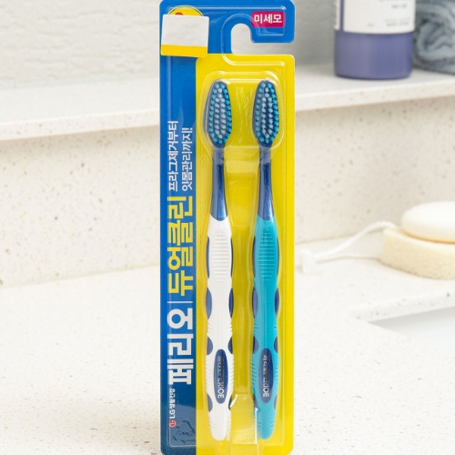 DAISO PERIOE Dual Clean Toothbrush 2pcs