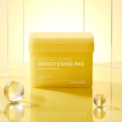 DAISO SOMISOM Glutathione Brightening Pad 50 Pads / 180g