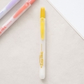 DAISO Monami Easy Click Highlighter (Banana Yellow)
