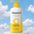 DAISO ON THE BODY Niatamin Brightening Body Wash 550ml
