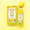 DAISO WHOLE BERRY Organic Lemon Juice 20g × 10 Sticks
