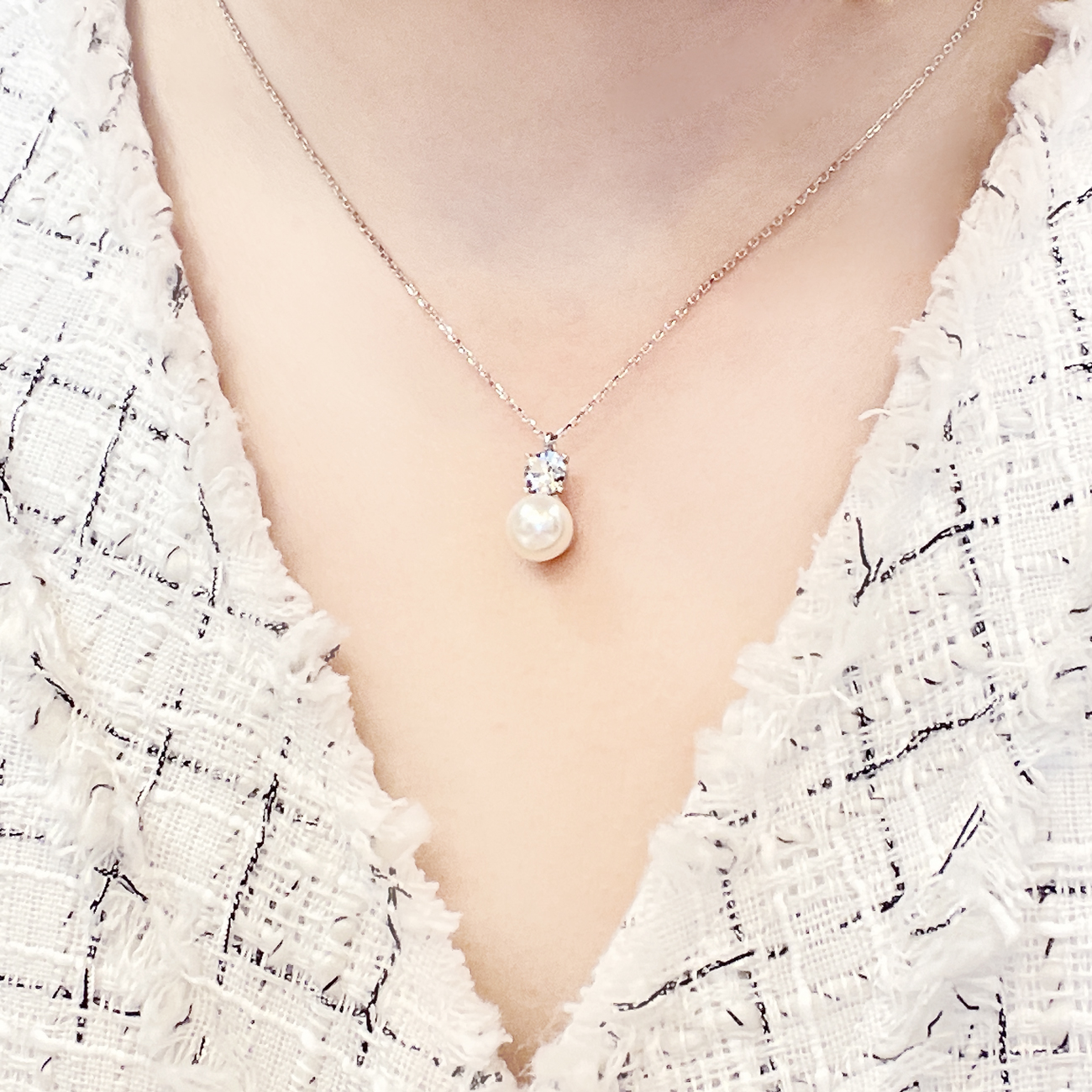 Crystal Bliss Pearl Necklace Silver