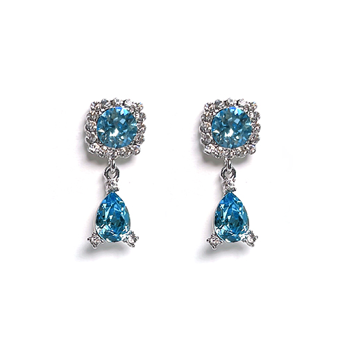 STANDOUT DROP earring